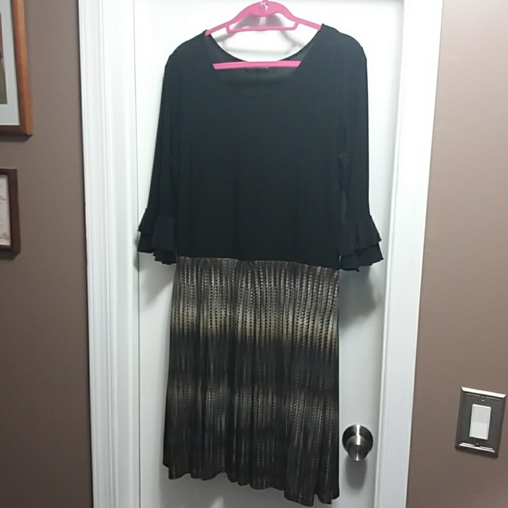 Two-tone Dress